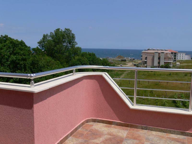 Свети Кирил Лозенец Hotel Ngoại thất bức ảnh