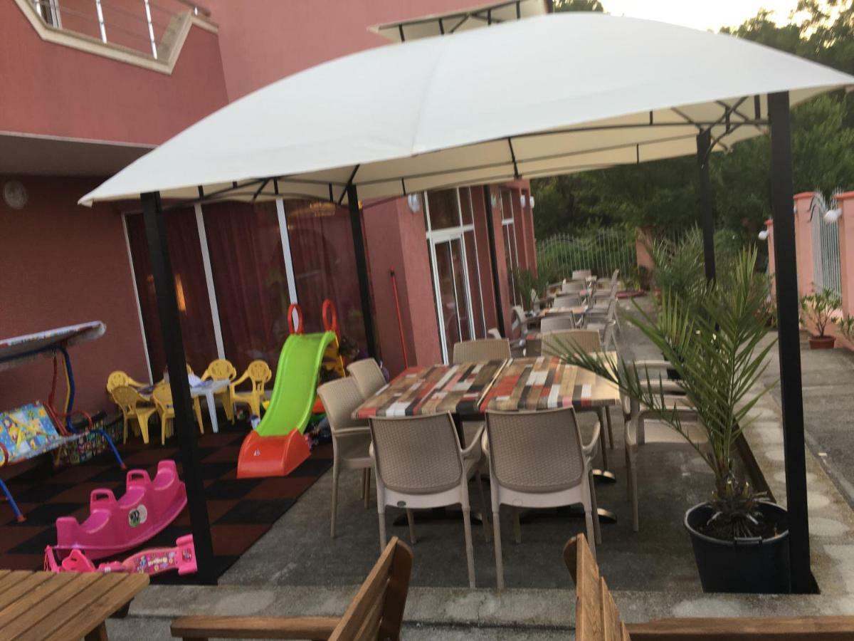 Свети Кирил Лозенец Hotel Ngoại thất bức ảnh